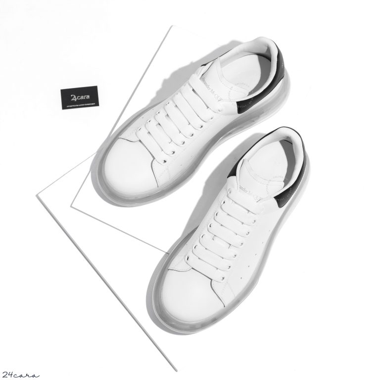 ALEXANDER MCQUEEN OVERSIZED SNEAKER