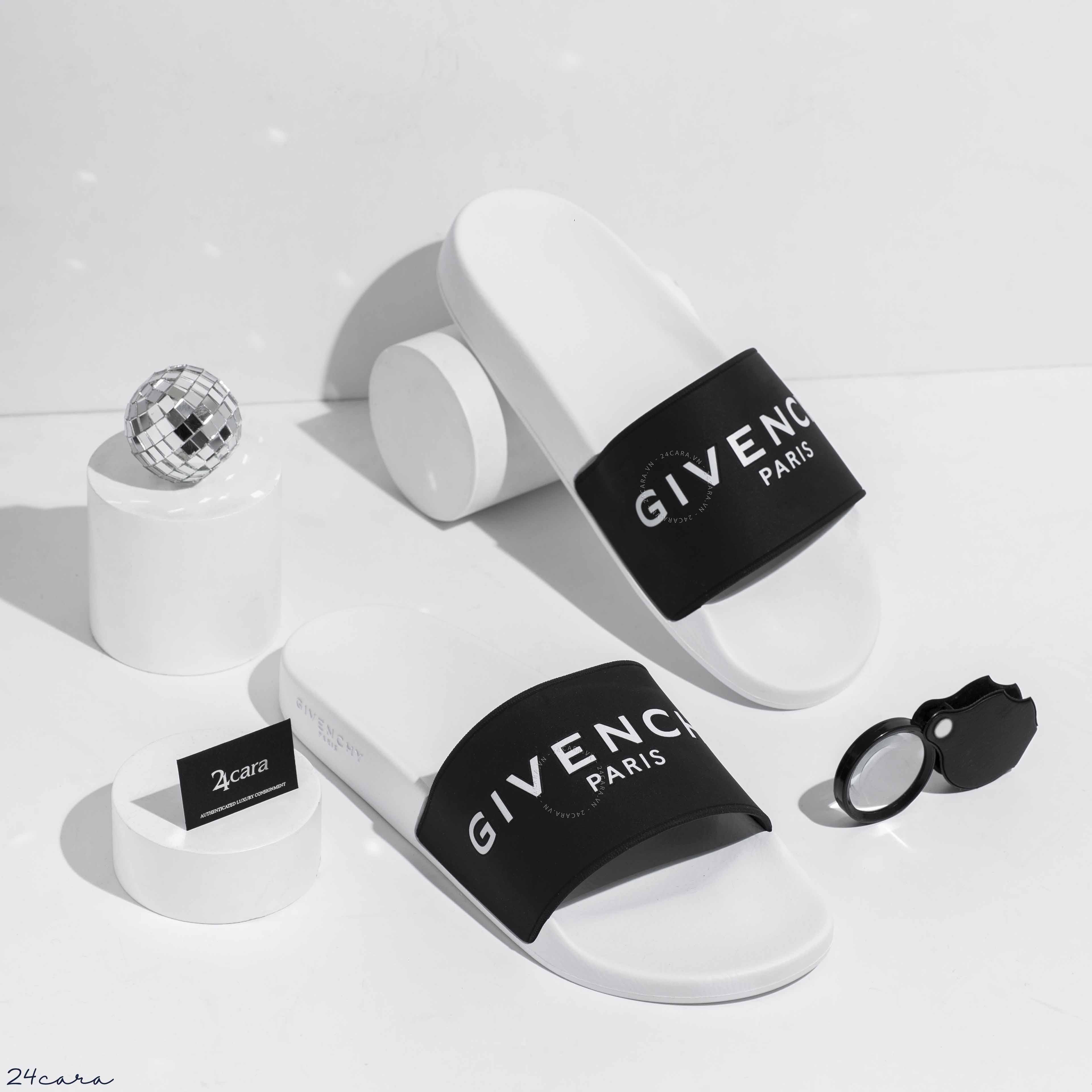 Total 63+ imagen givenchy black and white sandals