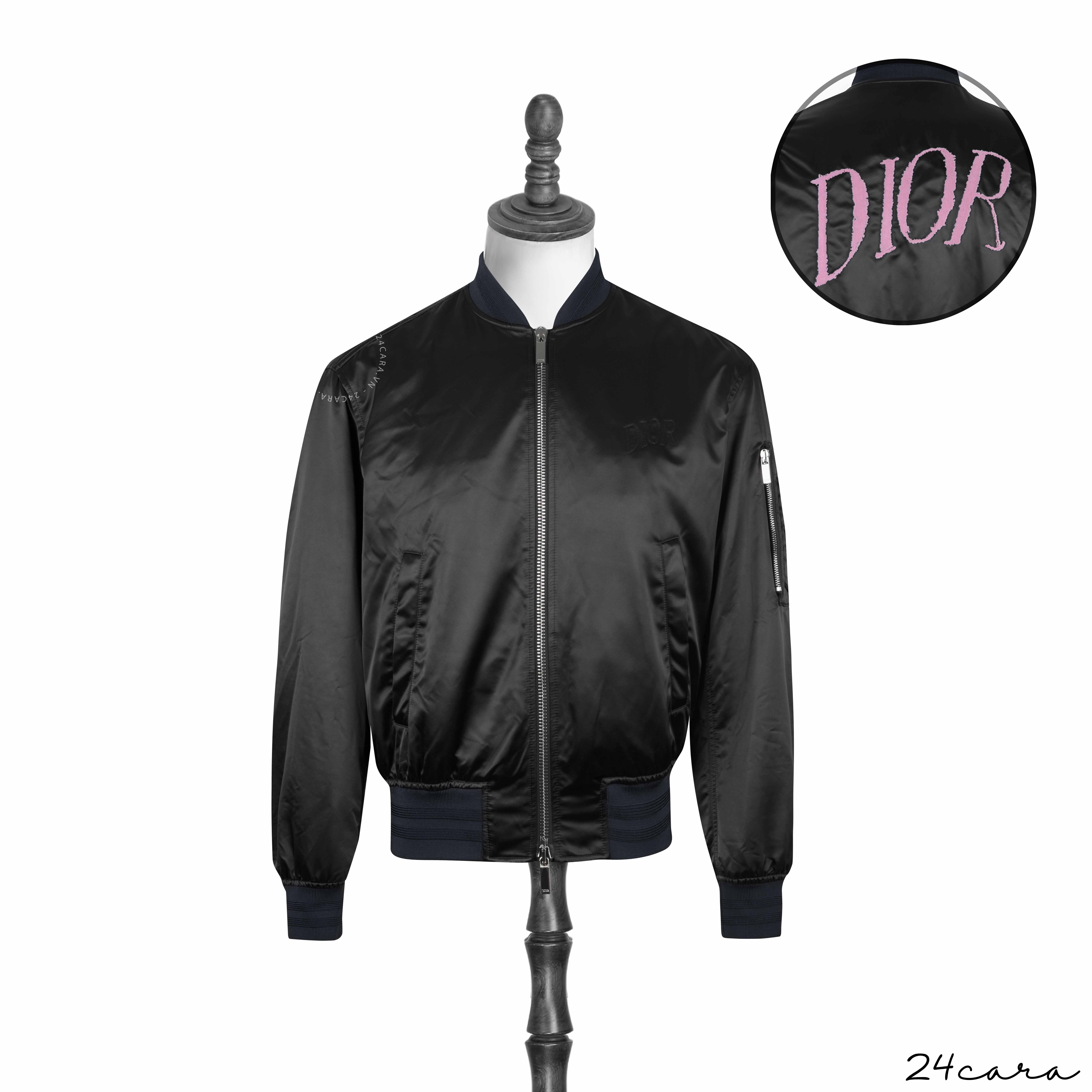 Cài áo Dior auth Giá 1200k... - Mai Authentic - Chuyên order hàng chính  hãng uy tín, giá tốt | Facebook
