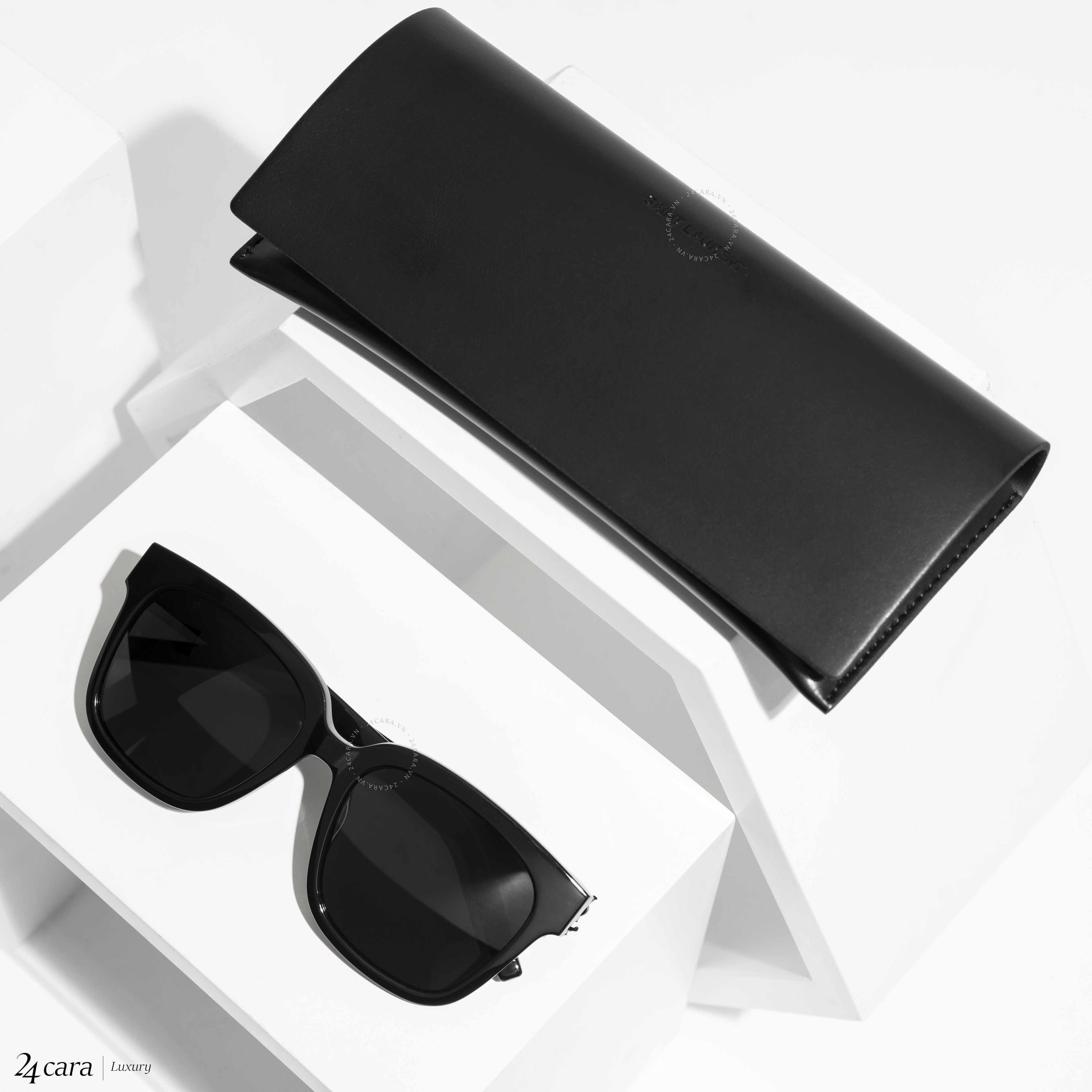 Saint Laurent Monogramme Sl M40 Sunglasses 