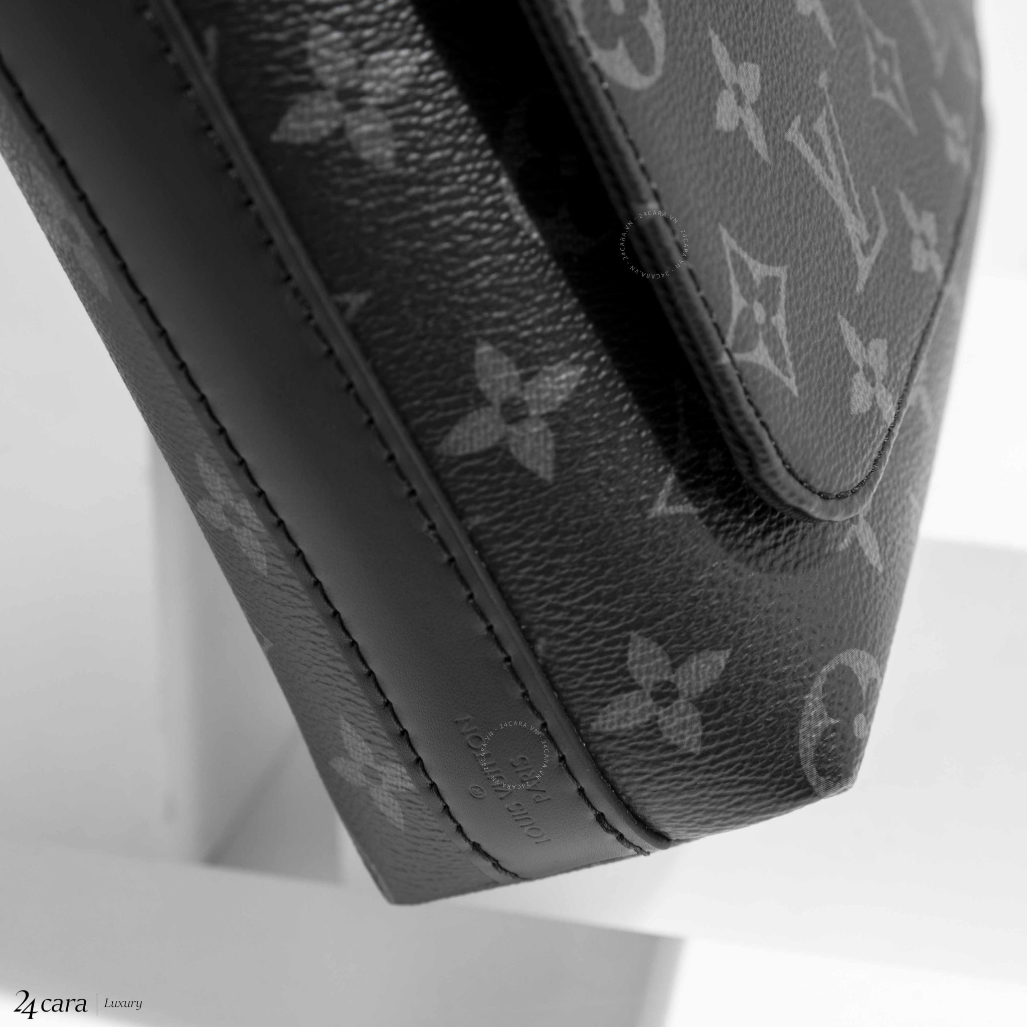 Louis Vuitton District Pm Monogram Eclipse Solaire | Paul Smith