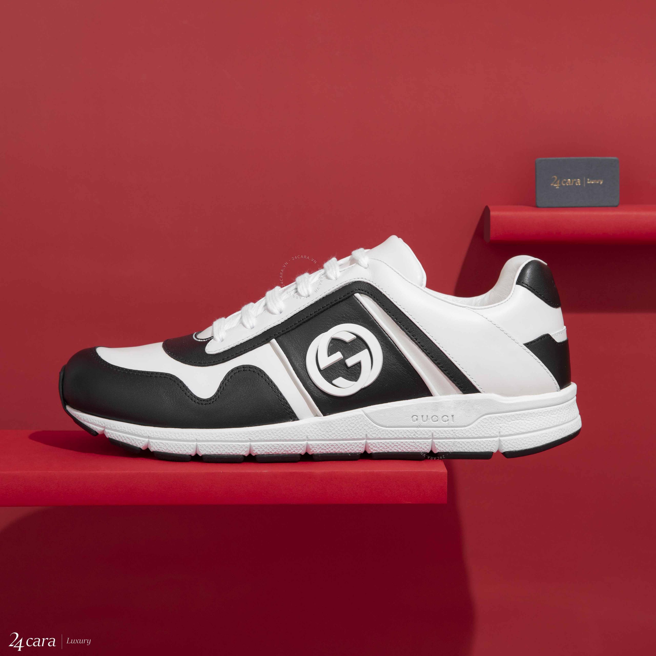 GUCCI BLACK/WHITE LEATHER INTERLOCKING GG LACE UP LOW TOP SNEAKER | 24cara