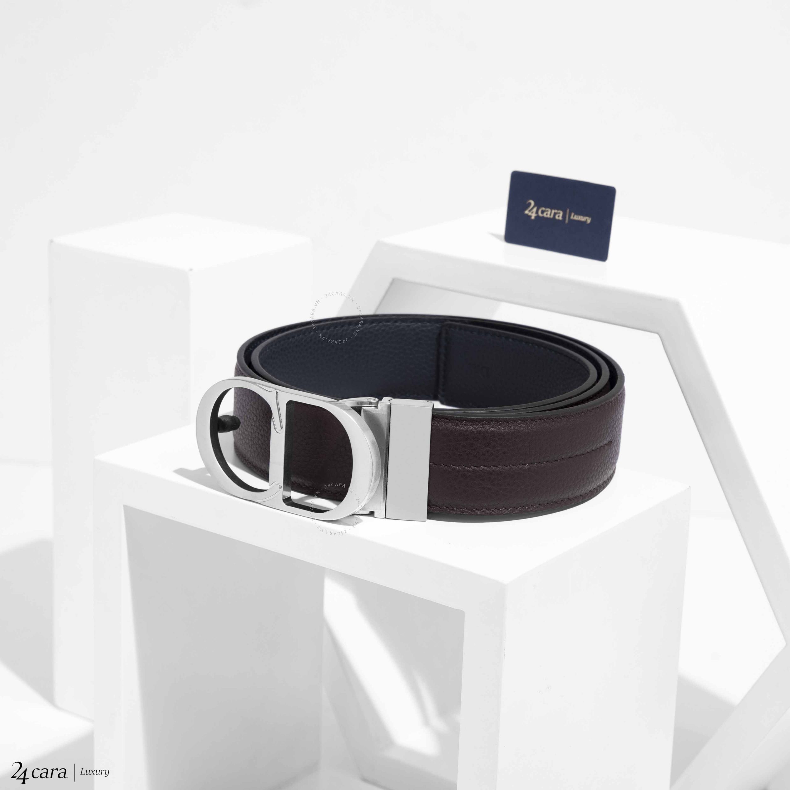 DIOR  Belt buckle with reversible belt strap  Wear Wolf Store