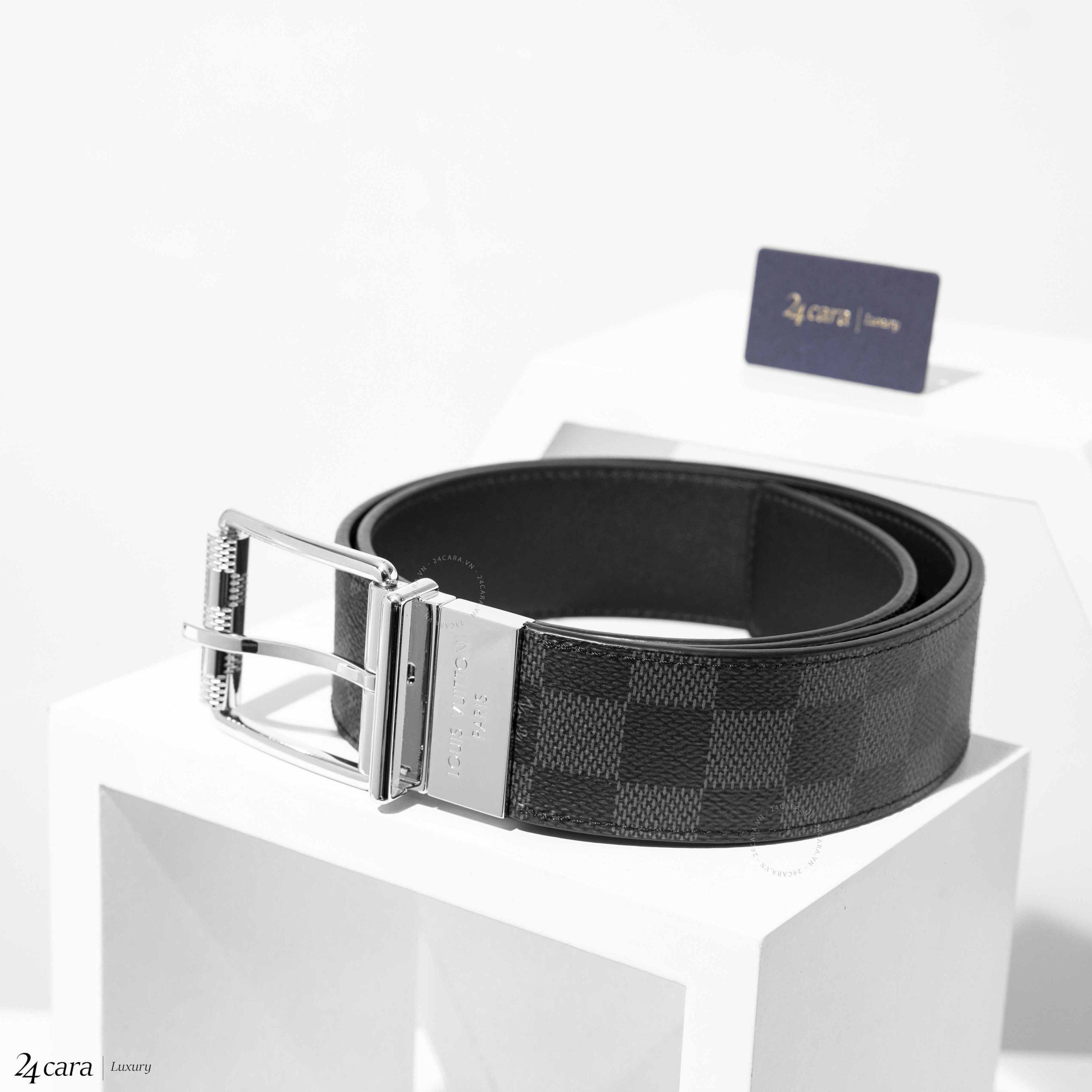 Louis Vuitton Damier Print 40MM Reversible Belt, Luxury