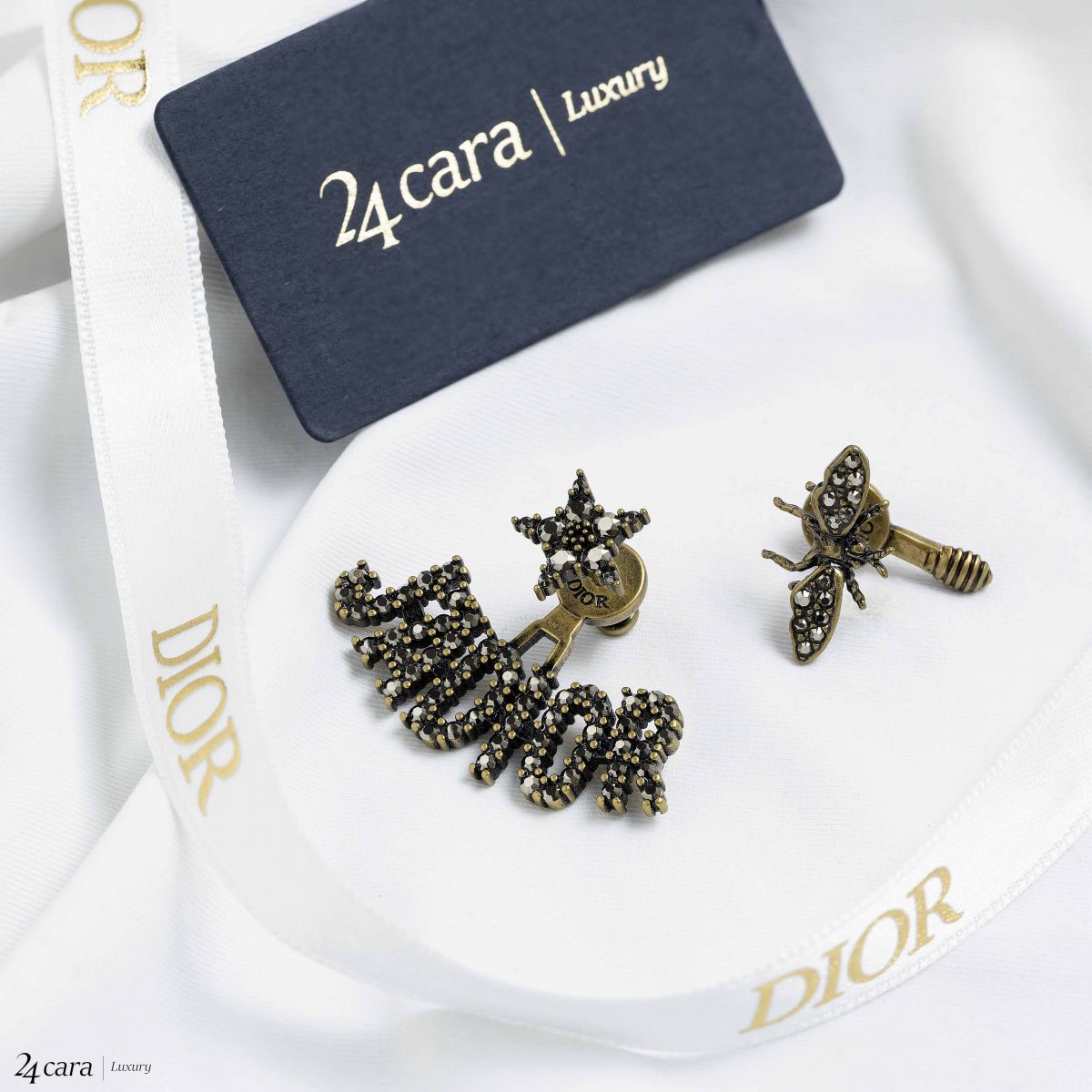 Mua Khuyên Tai Dior Earrings Đính Ngọc Trai  Dior  Mua tại Vua Hàng Hiệu  h047088